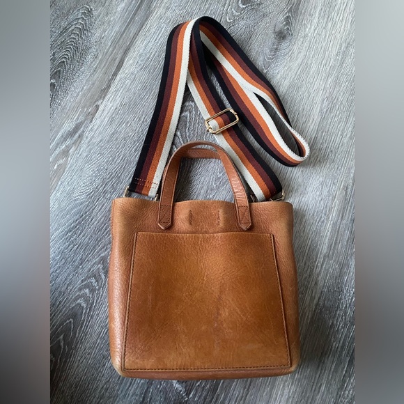 Madewell Handbags - Madewell The Small Transport Crossbody Bag